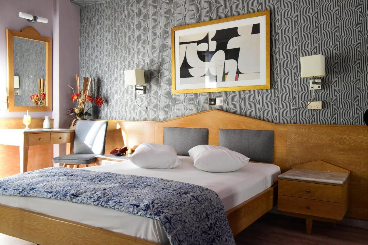 Eva Hotel Pireus Eksteriør bilde