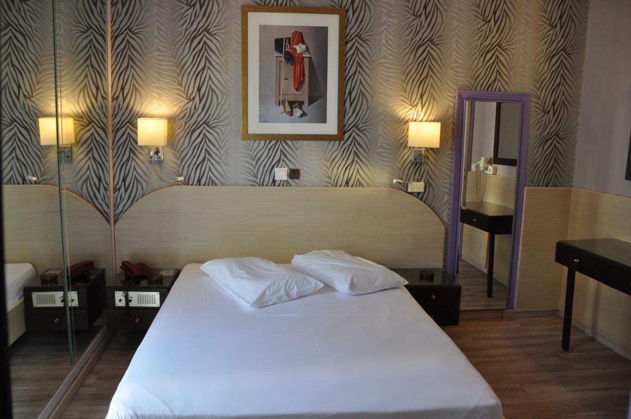 Eva Hotel Pireus Eksteriør bilde